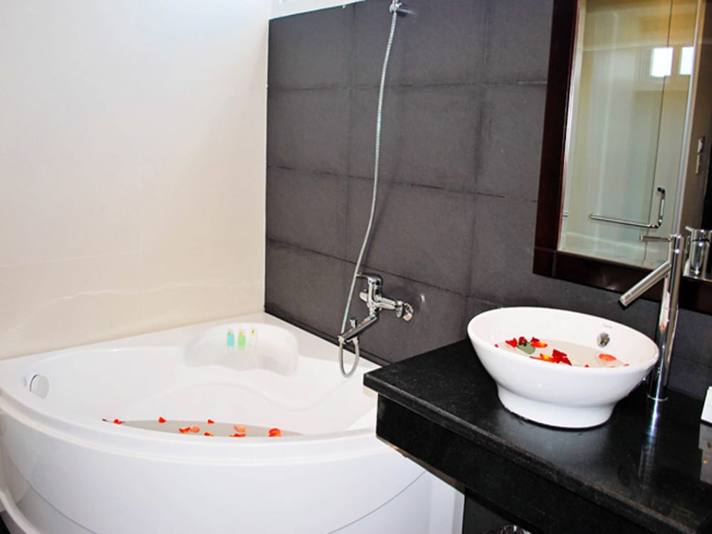 Centersea Hotel Nha Trang 21/28