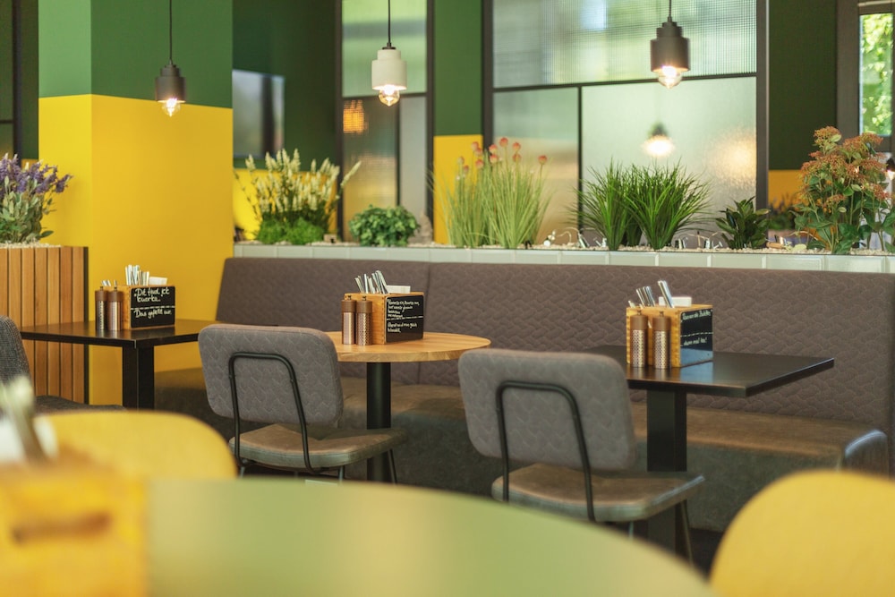 Holiday Inn - the niu, Dwarf Berlin Schoneberg 65/73