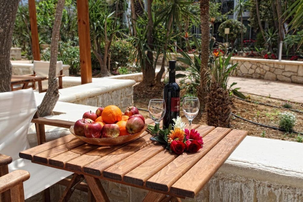Cretan Beach Resort Hotel 40/57