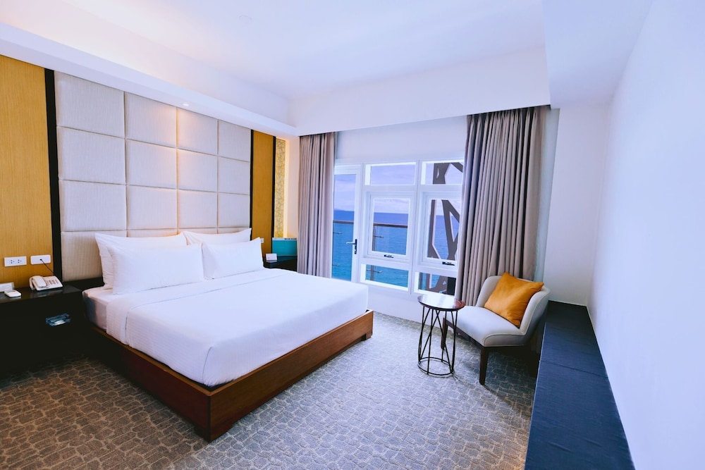 Arterra Hotel and Resort 12/50