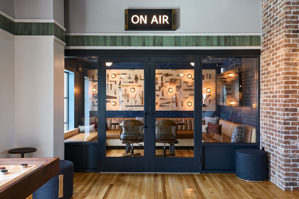 Moxy Charleston Downtown 27/42