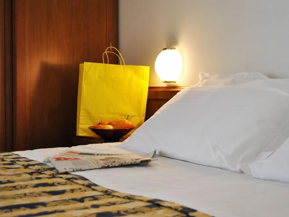 Hotel Santorotto 22/42