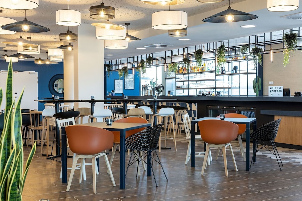 Hampton by Hilton Tours Centre 24/31