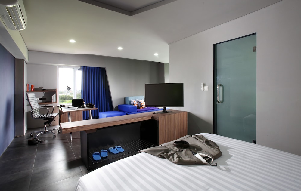 Berry Biz Hotel 9/38