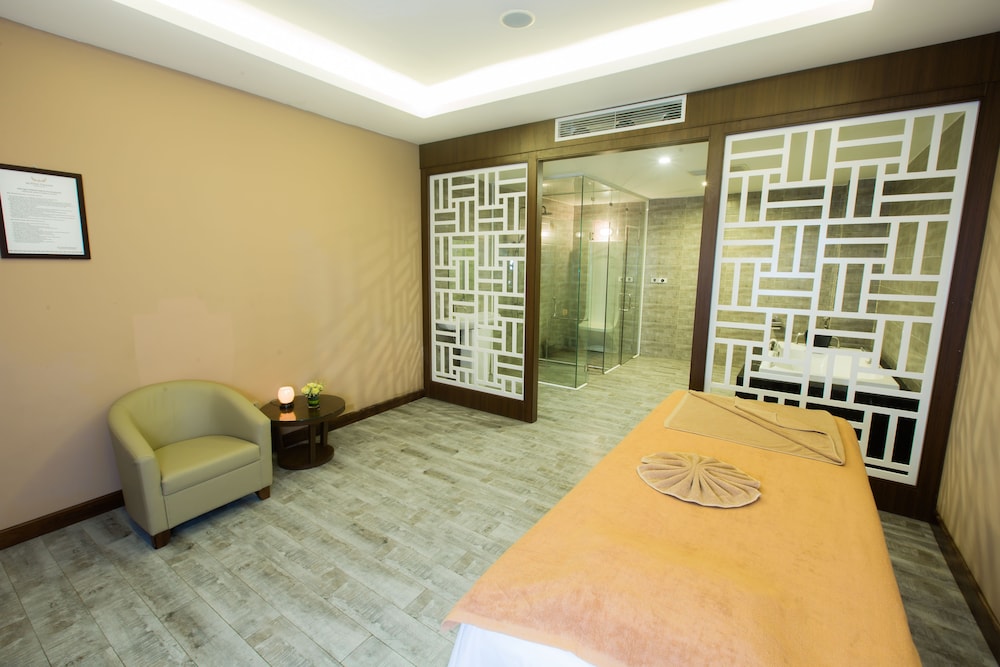 Muong Thanh Grand Hoang Mai 38/66