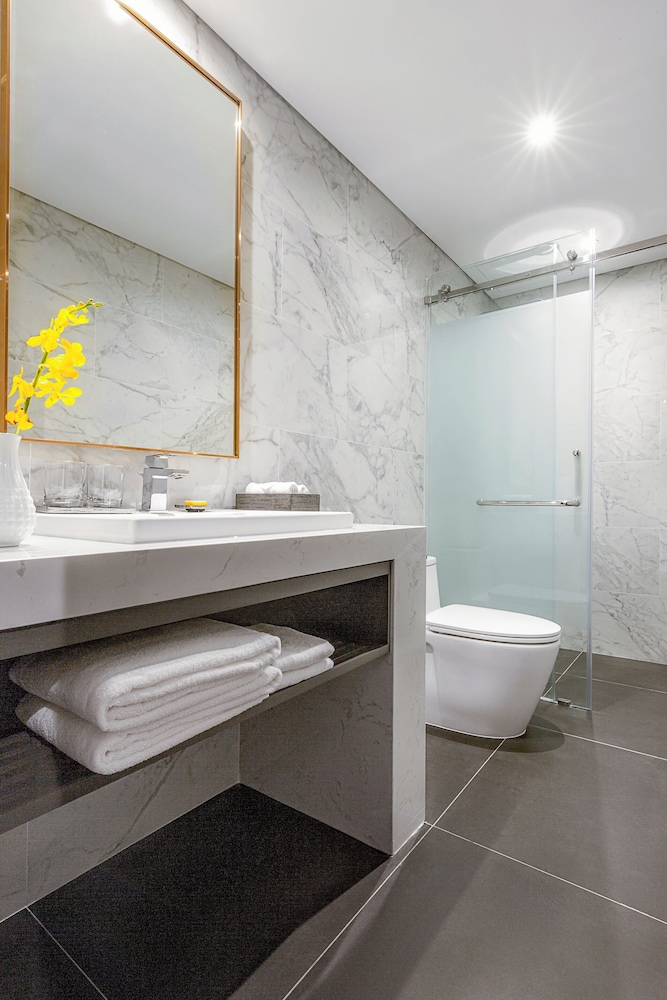 Le Sands Oceanfront Da Nang Hotel 50/50