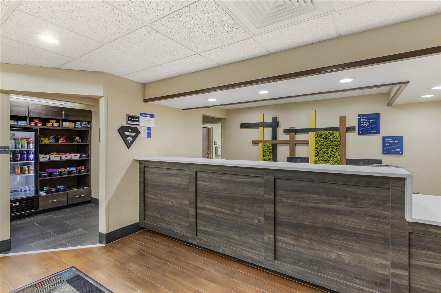 Best Western Plus Lexington Inn 7/41
