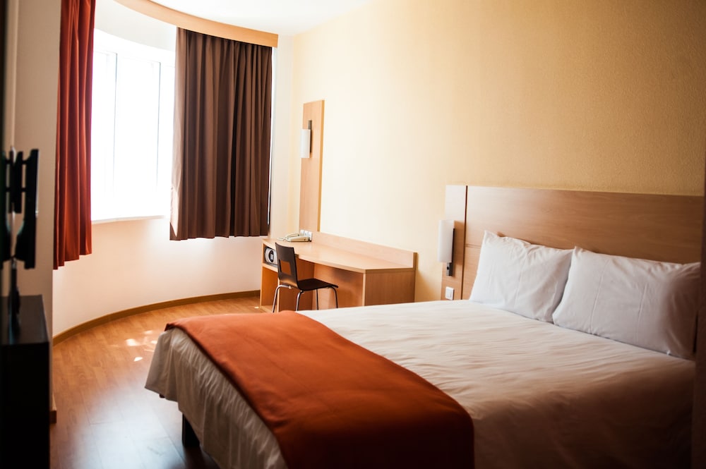 Ibis Astana Hotel 18/57