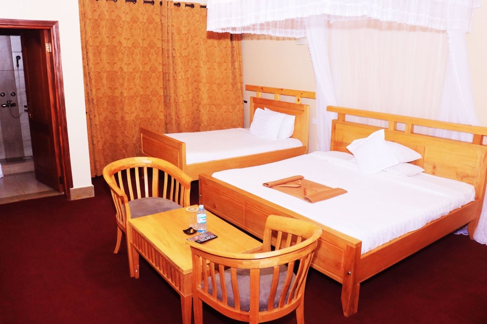Cephas Inn 29/66
