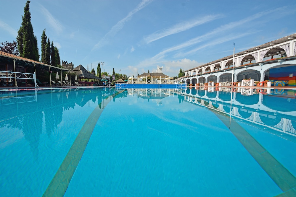 Boccaccio Hotel 35/65