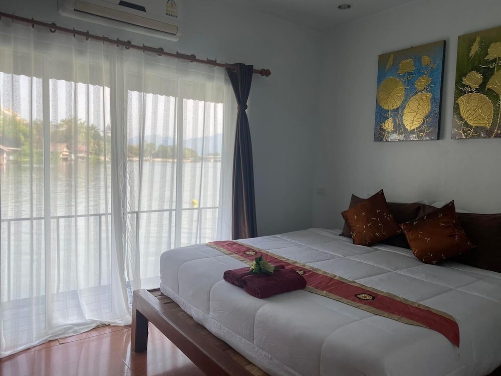 Tara Raft Kanchanaburi 9/50