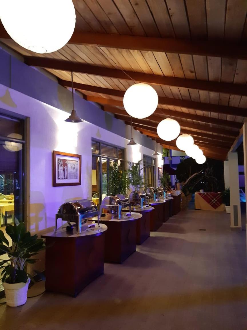 The Oasis Hotel 32/43