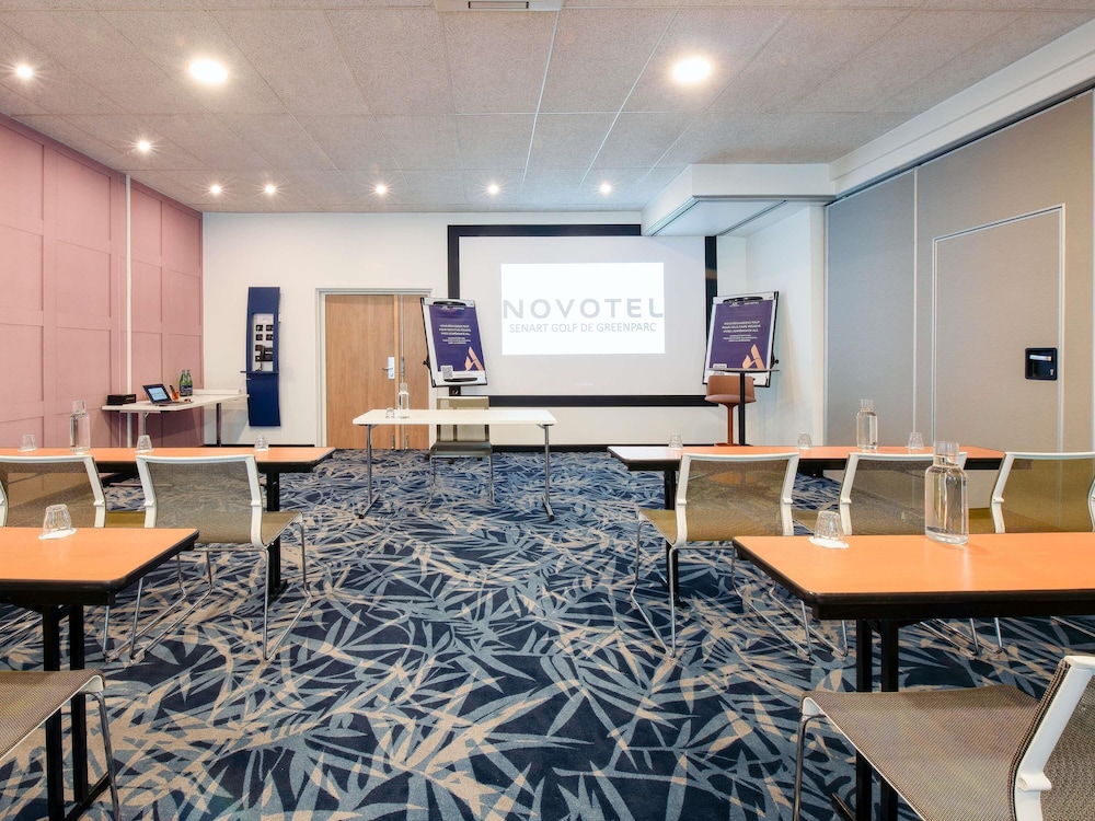 Novotel Senart Golf de Greenparc 66/77