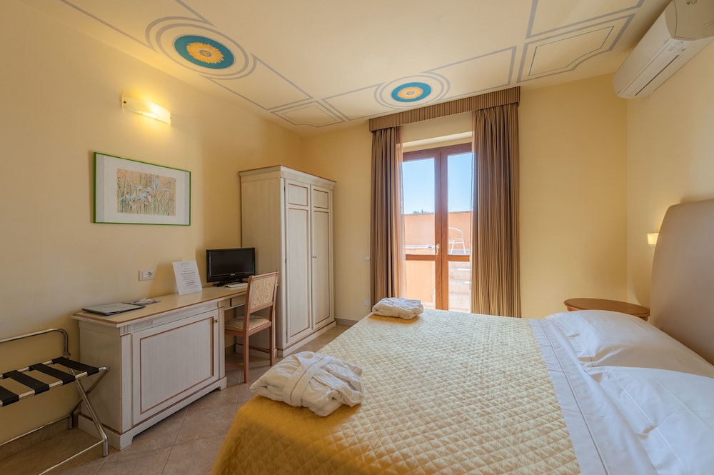 HOTEL SATURNO FONTE PURA 3/32