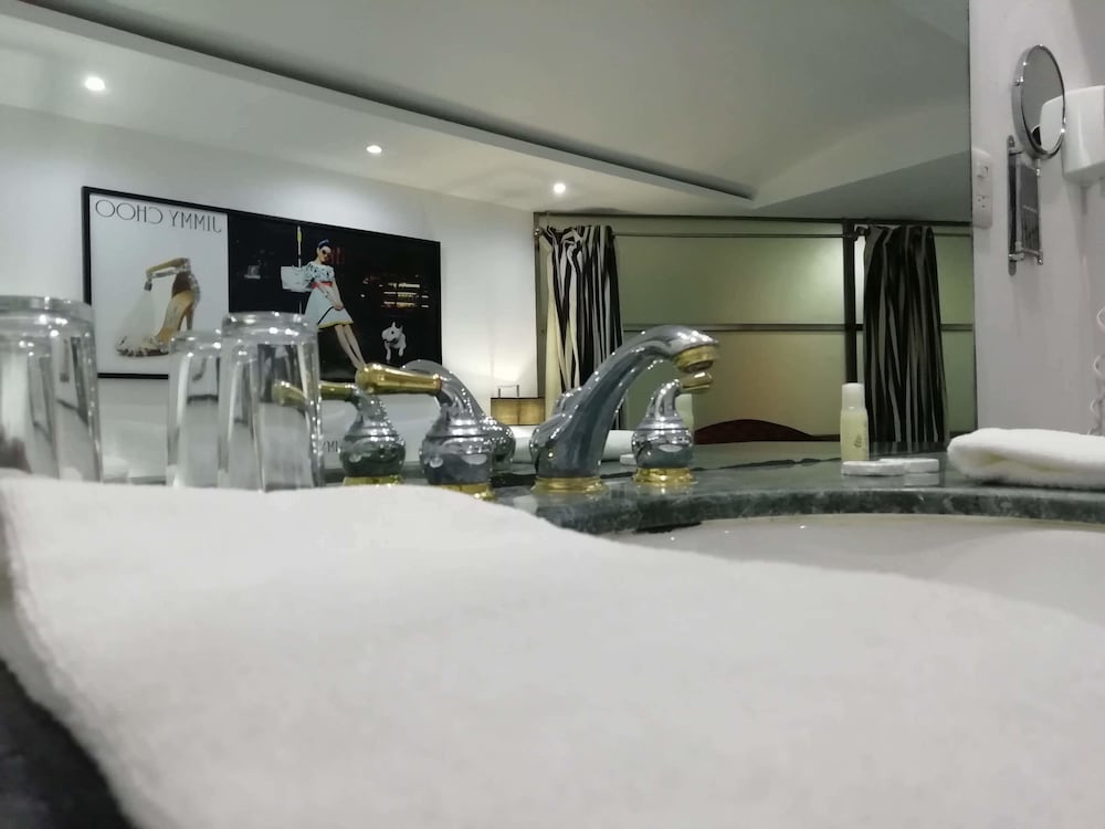 Spazio Boutique Hotel 36/50