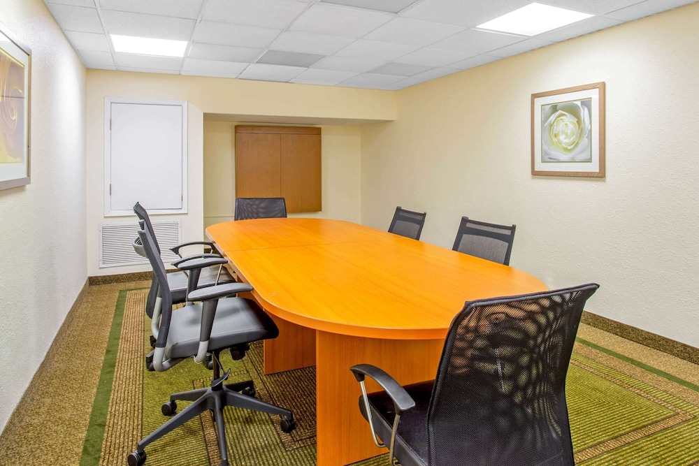 Quality Inn Slidell I-10 38/46