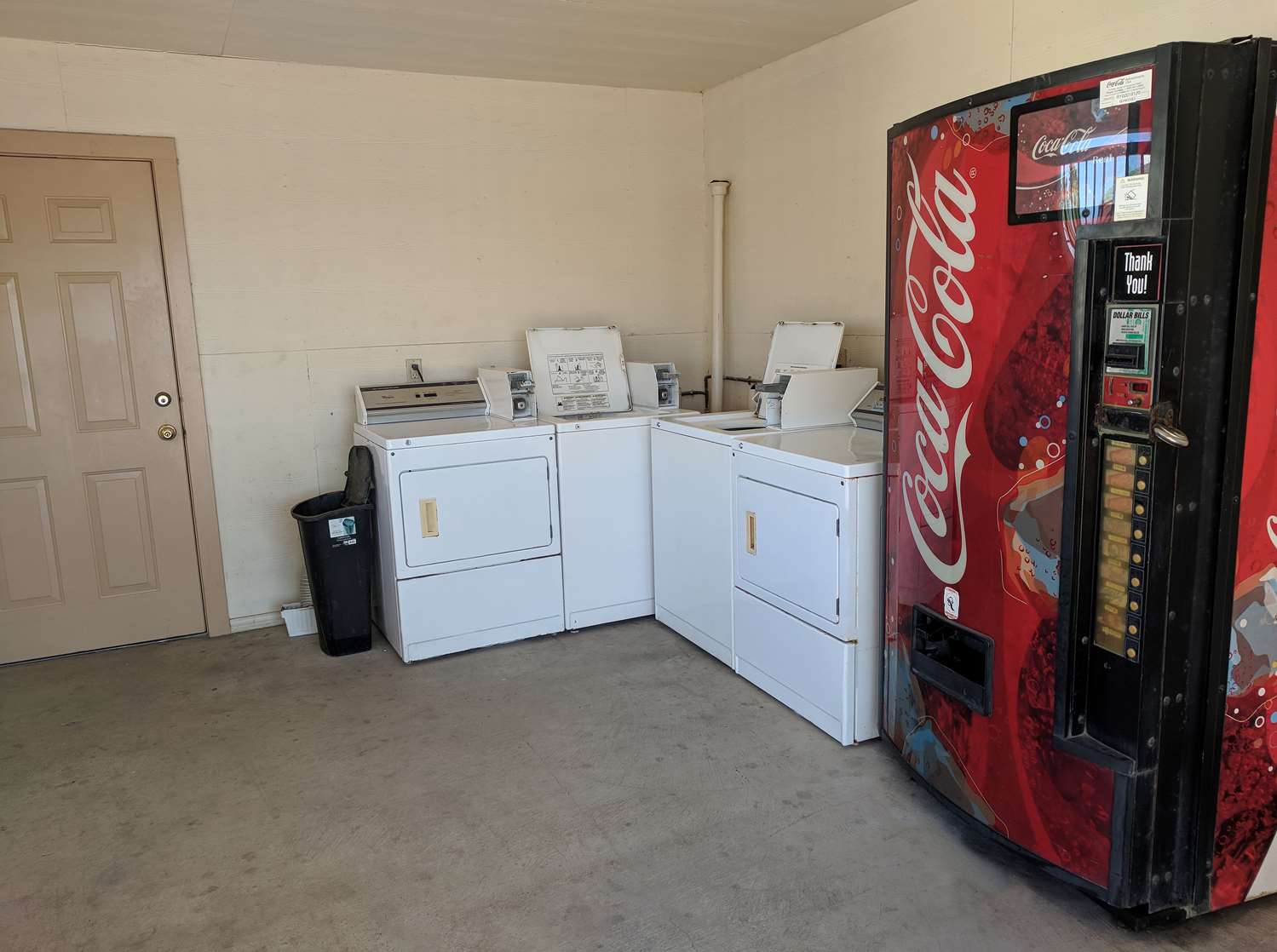 Americas Best Value Inn Brownsville 24/35