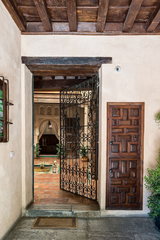 Casa Morisca 30/48