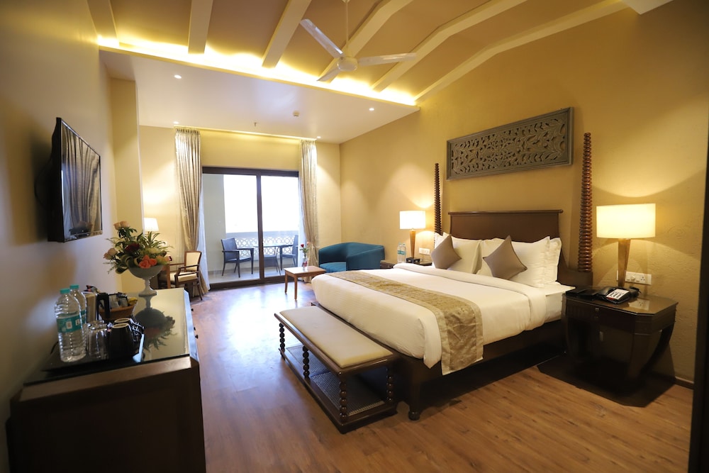 Essentia Luxury Resort & Spa Udaipur 21/61