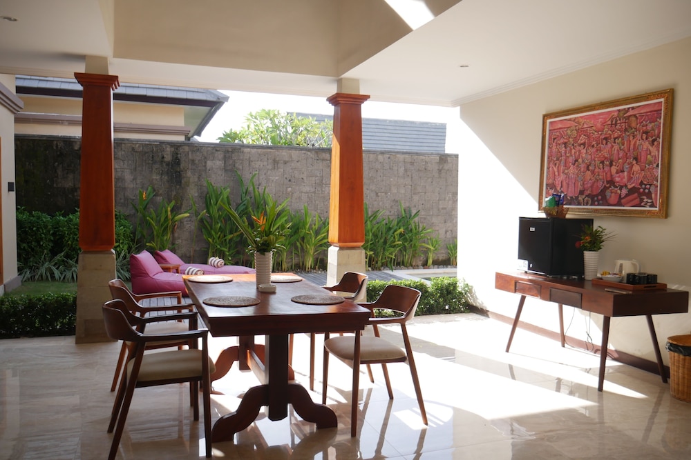 The Grand Villandra Resort 35/45