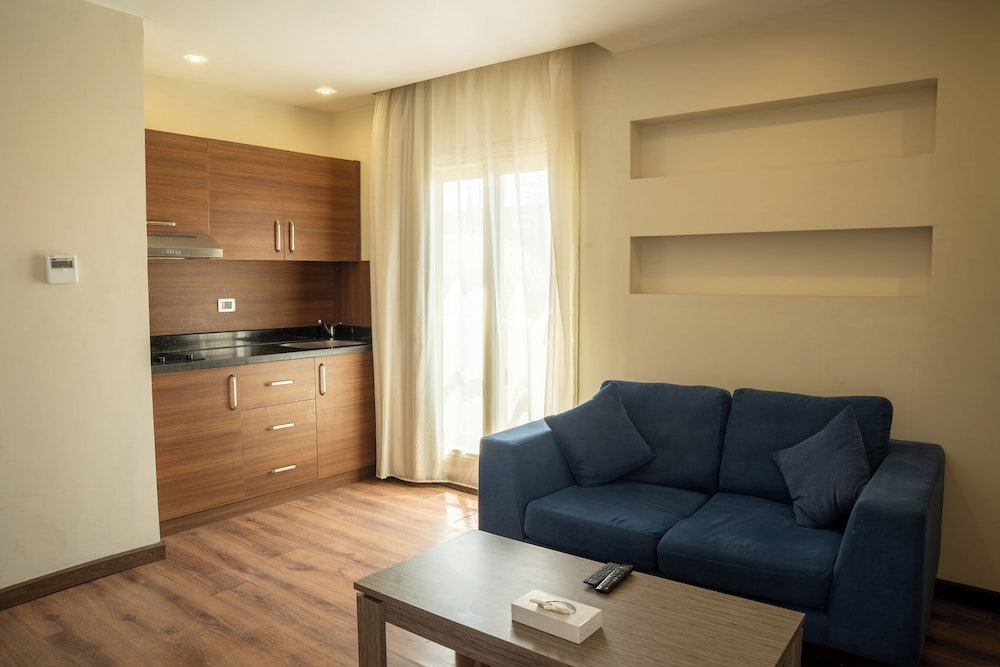 Rivoli Suites 30/48
