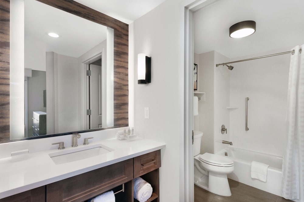 Homewood Suites By Hilton Providence Downtown 12/55