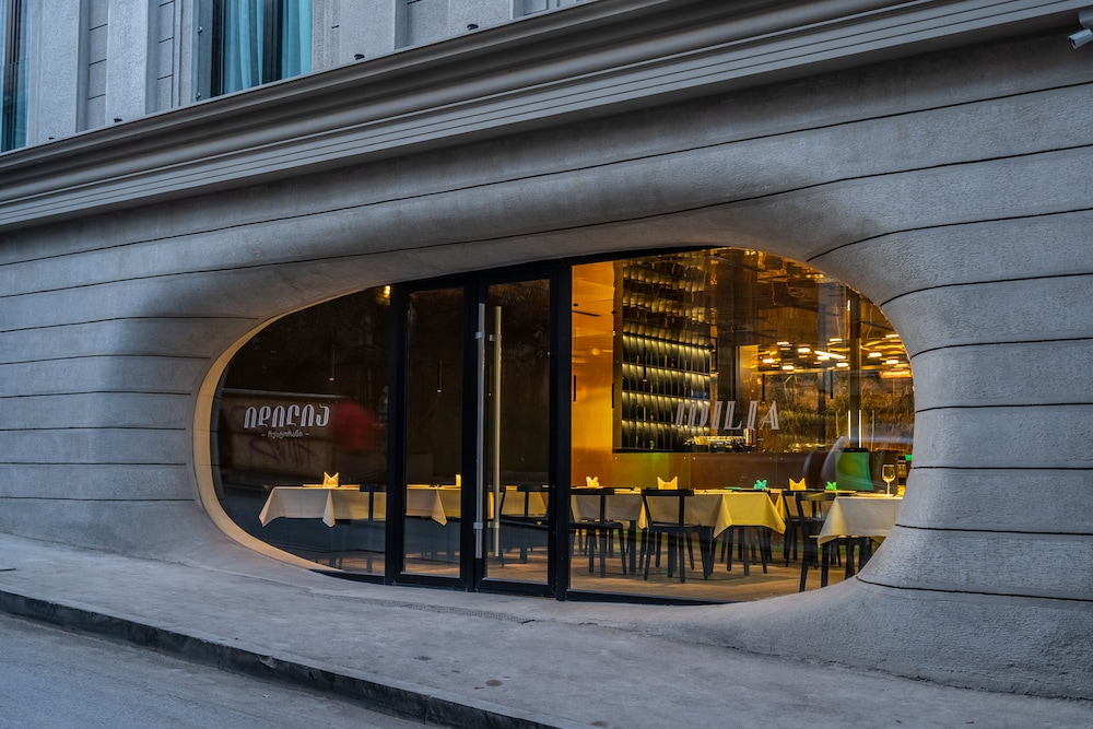 Platforma Design Hotel 6/66