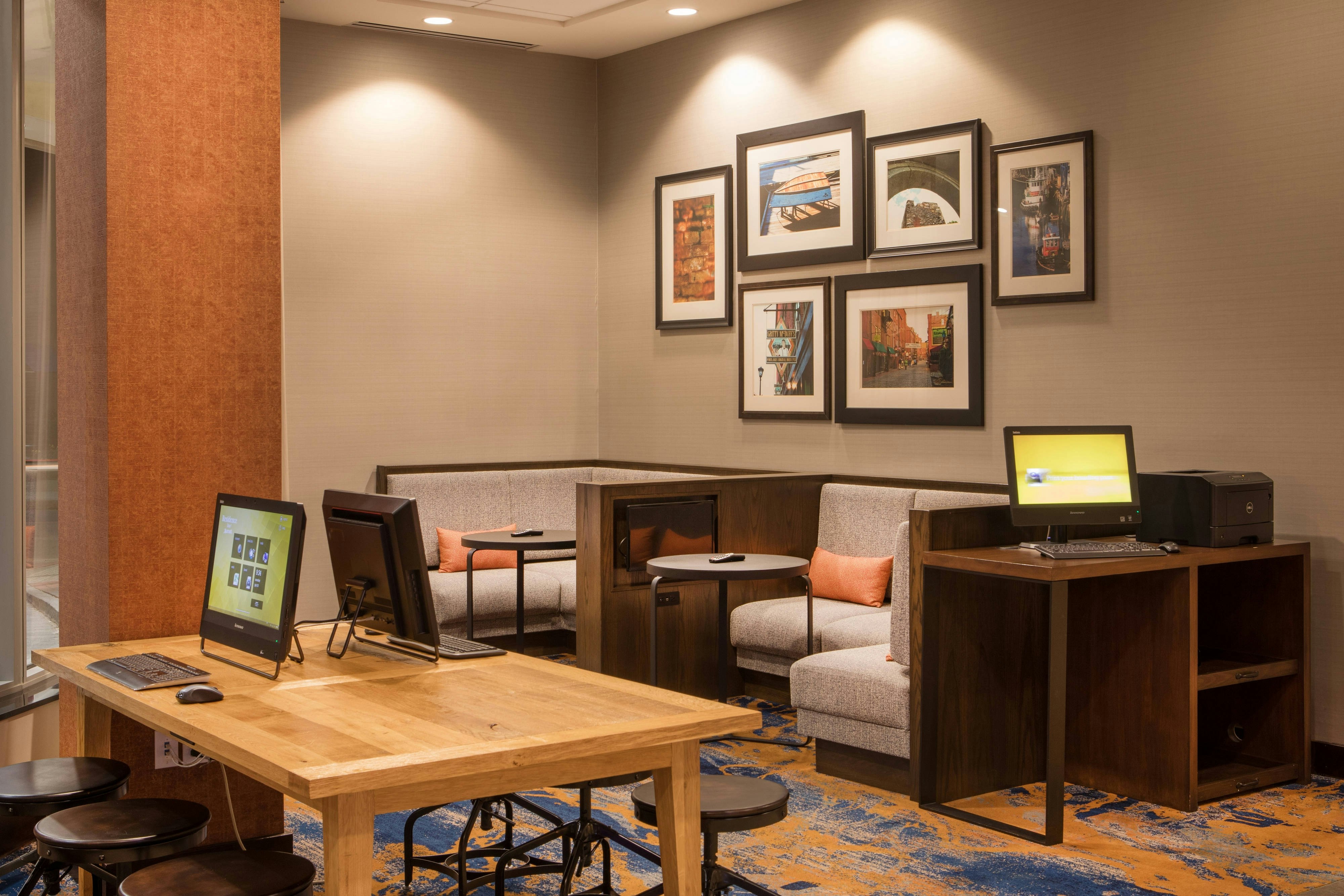 RESIDENCE INN BY MARRIOTT PORTLAND DOWNTOWN WATERFRONT 30/34
