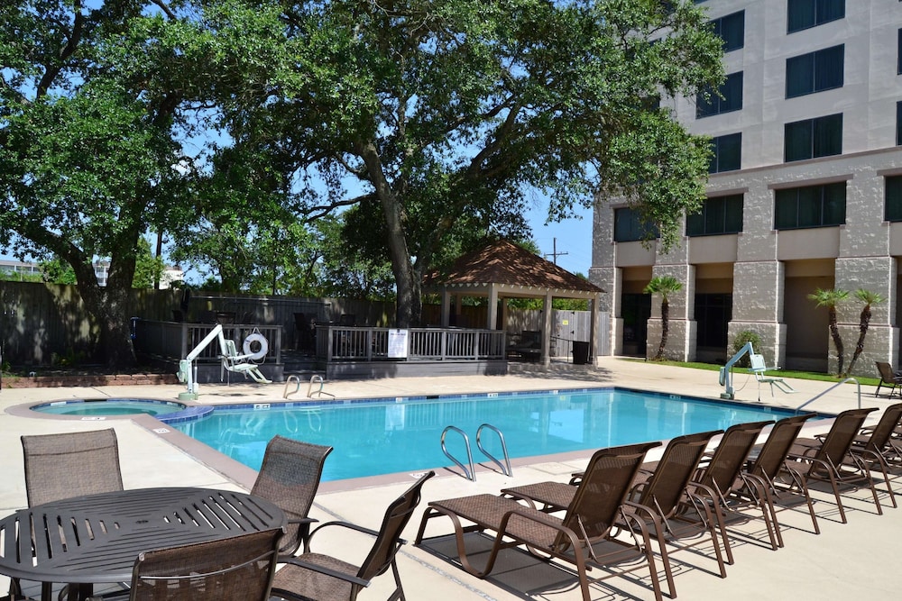 Hilton New Orleans Airport 3/75