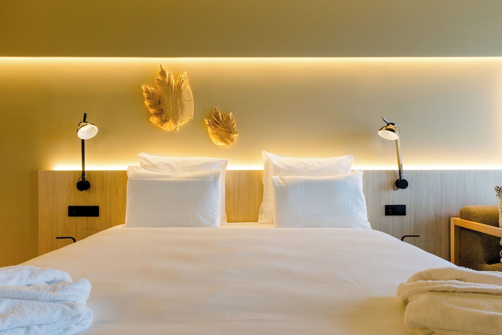 غرفة بريفيليج بسرير كينج، Mercure Fatima 8/10