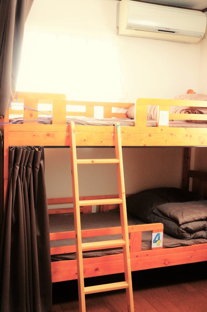 Osaka Tomato Hostel 32/46