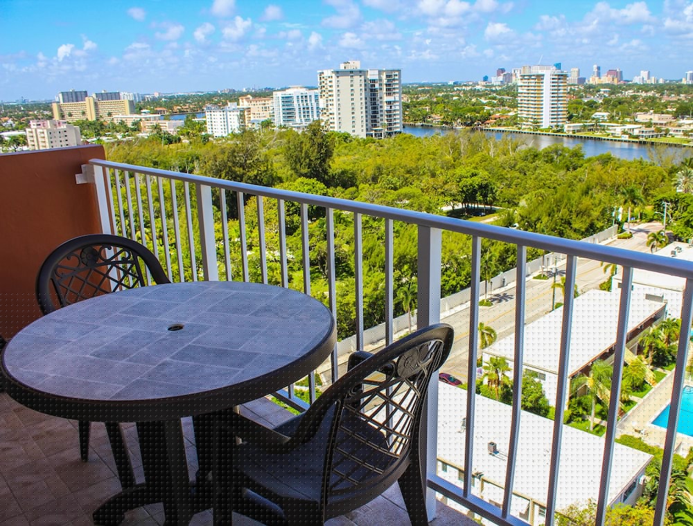 Fort Lauderdale Beach Resort 27/35