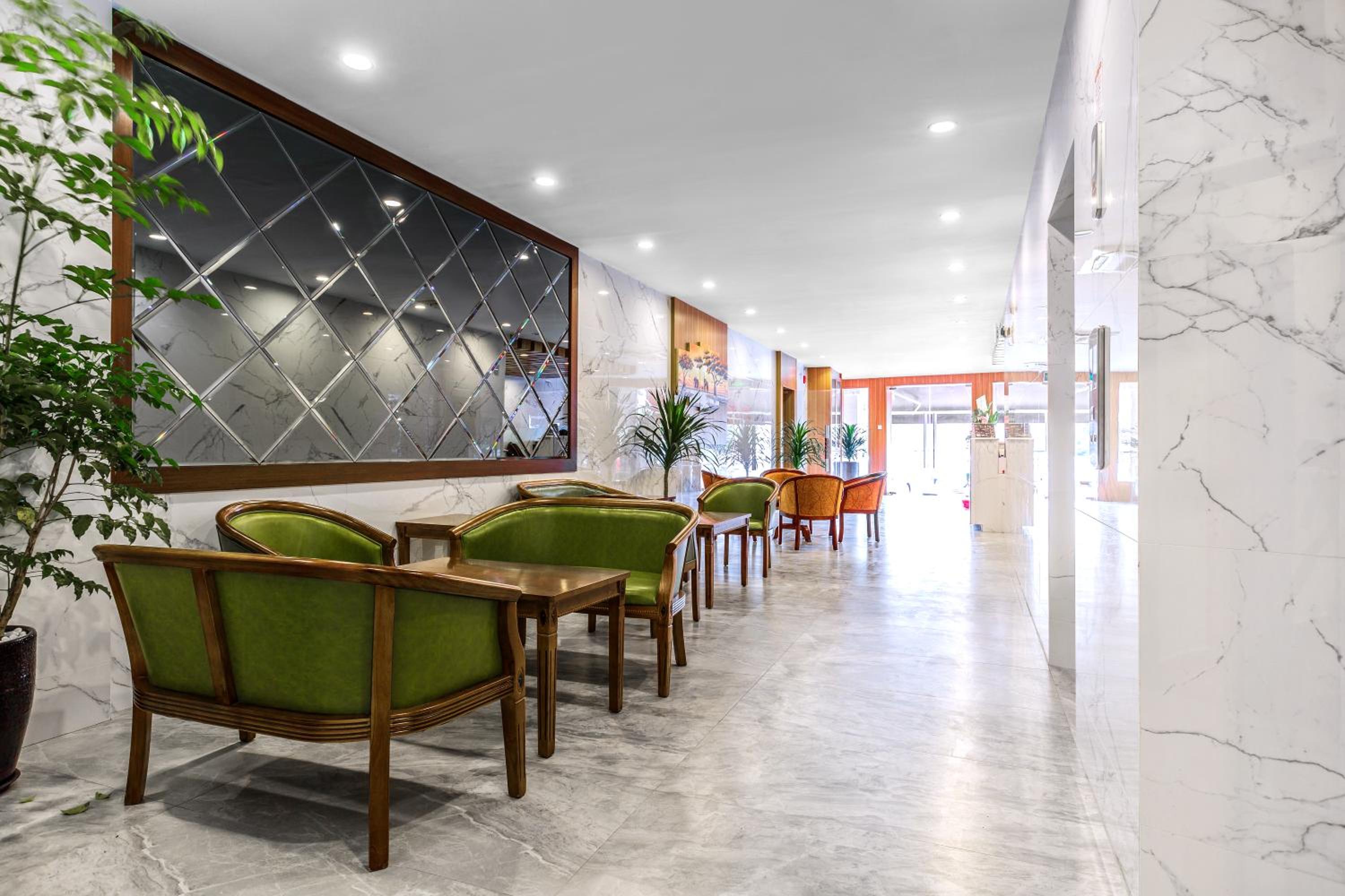 U3 Hotel 10/68