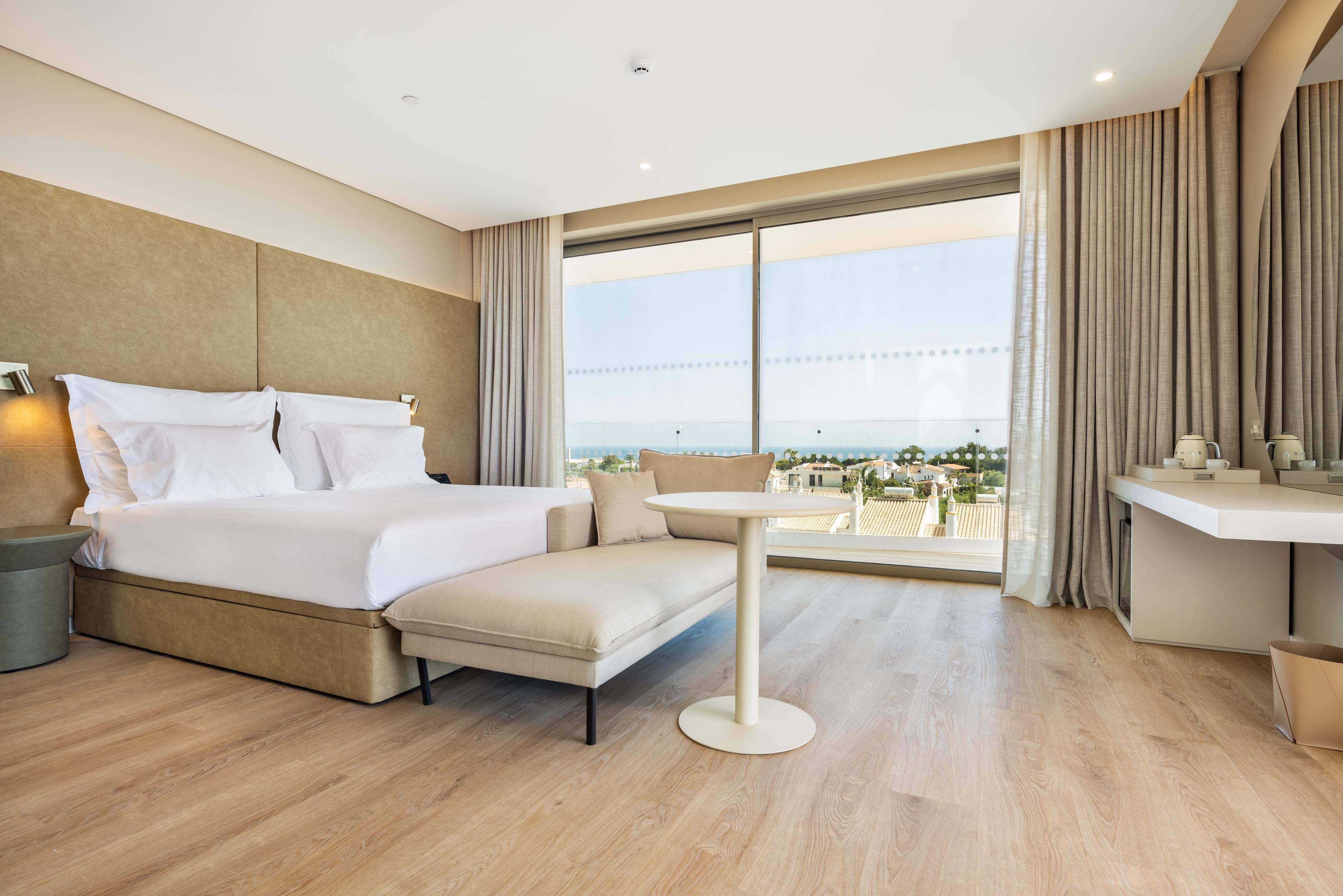 Exclusive, Garden, Suite, Private Garden