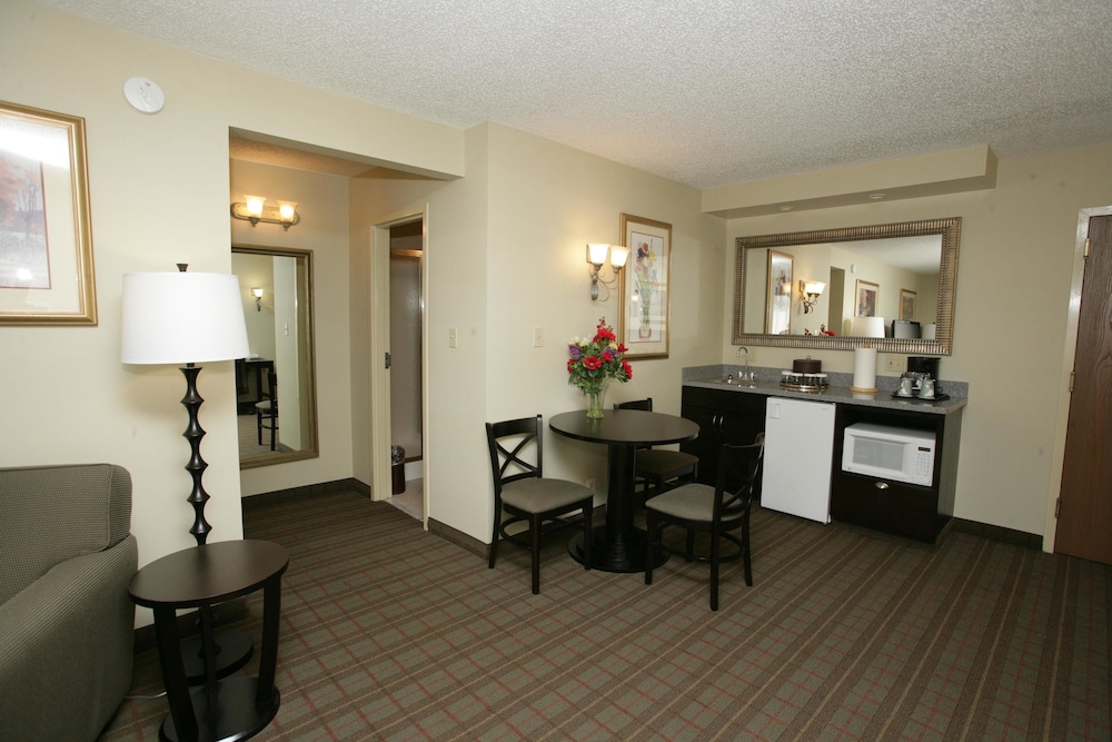 Holiday Inn Riverton Convention Center 34/64