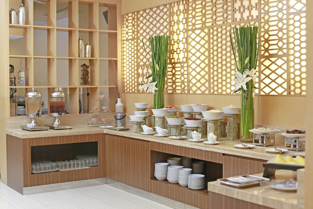 All Sedayu Hotel Kelapa Gading 51/65