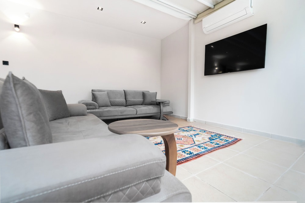 Golden Pearl Boutique Hotel - Adults Only 51/66