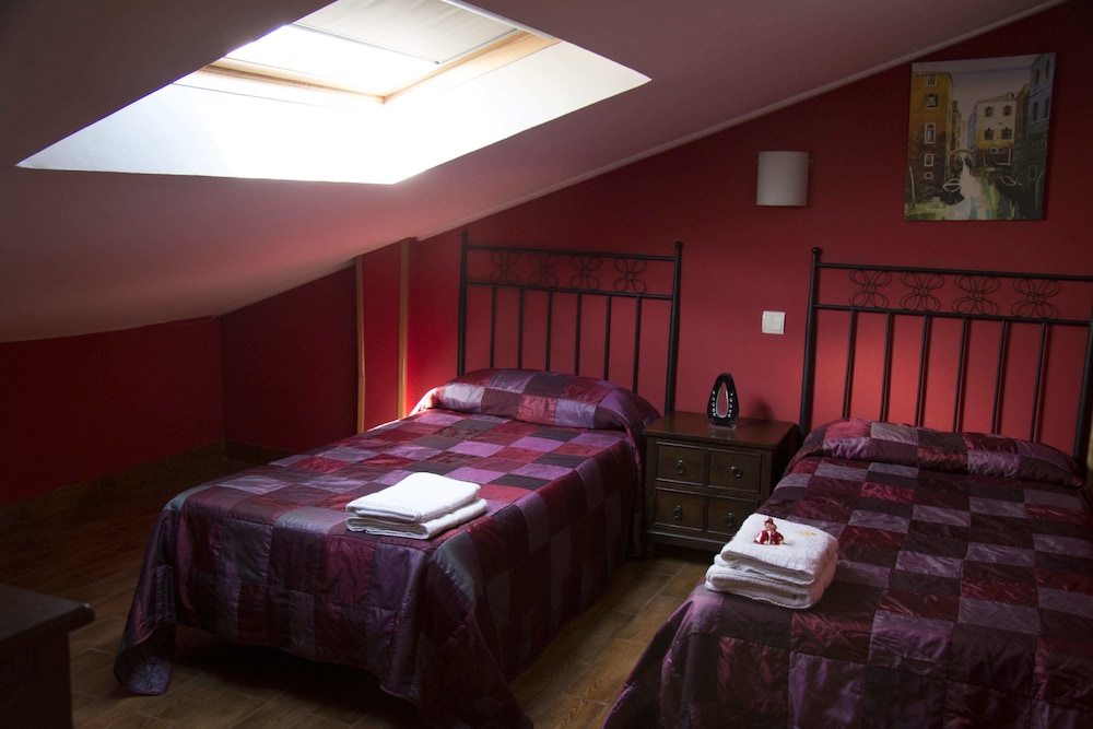 Apartahotel Collarubio 24/50