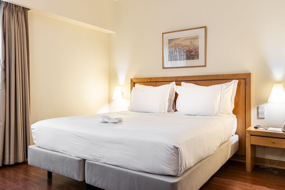 Roma Hotel Lisbon 11/50