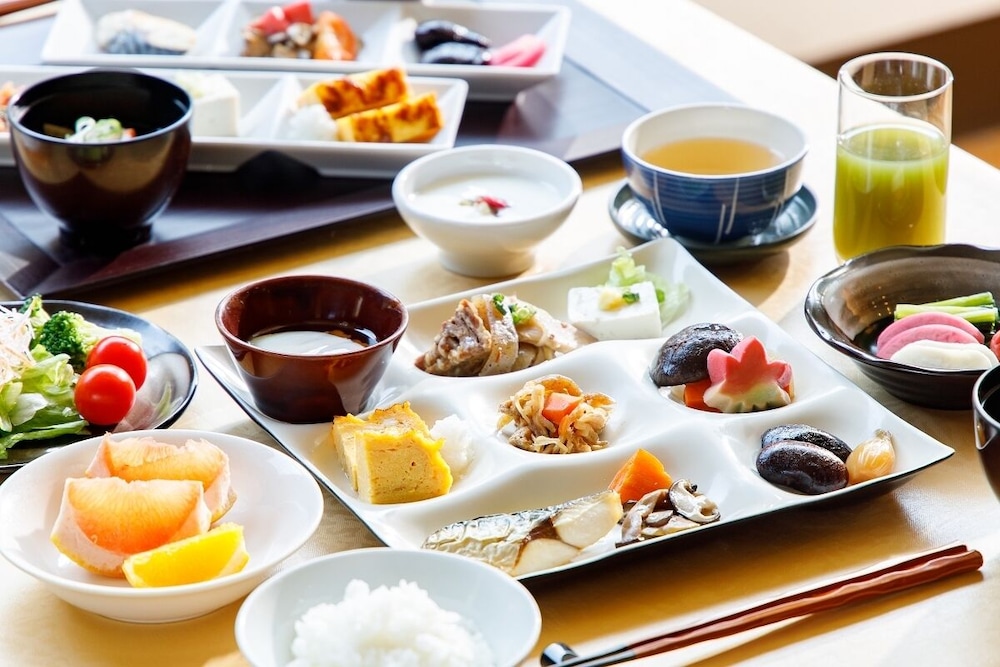 Saito Hotel 33/39