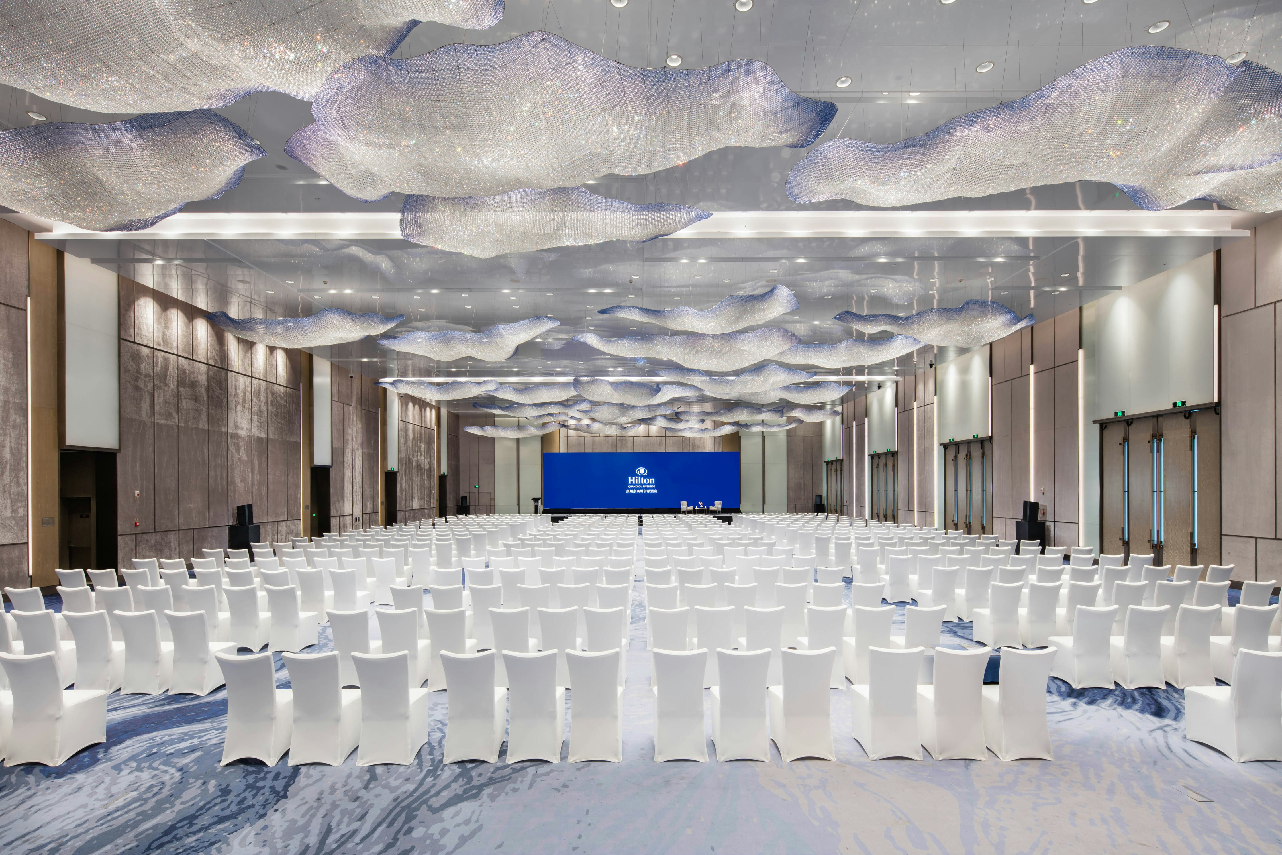 Hilton Quanzhou Riverside 24/35