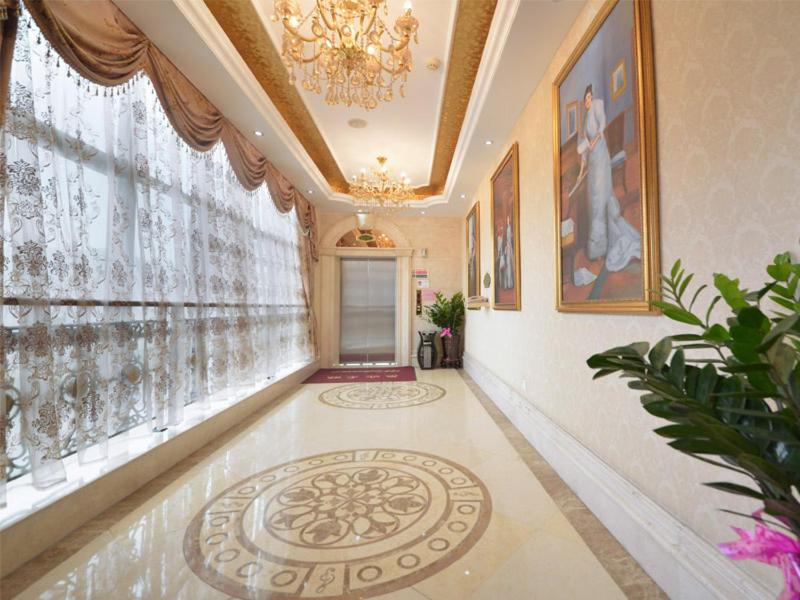 Vienna Hotel Guangzhou Tonghe Subway Station 23/49