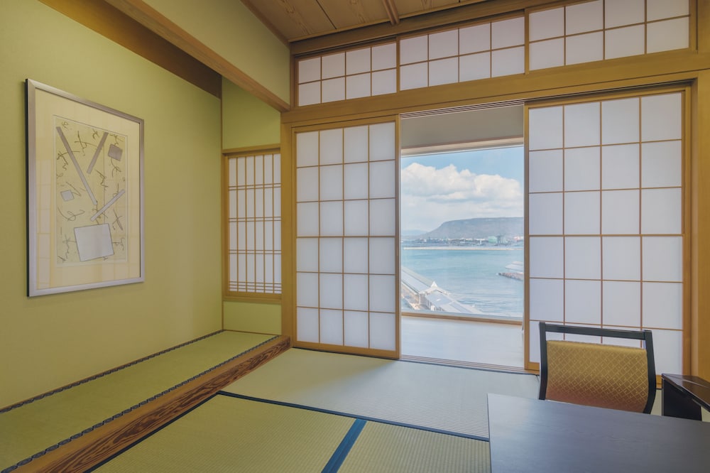 Jr Hotel Clement Takamatsu 24/50