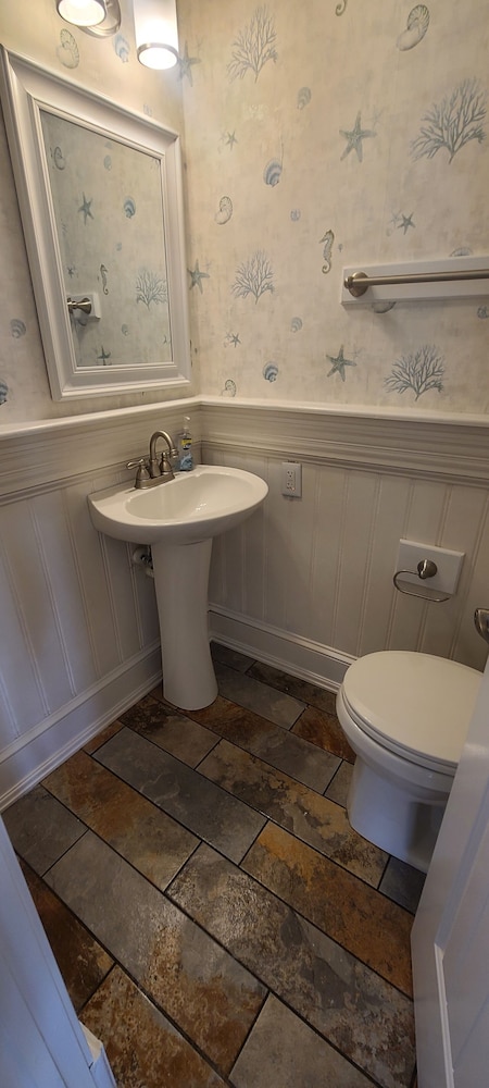Pierhouse Bed & Breakfast 54/59