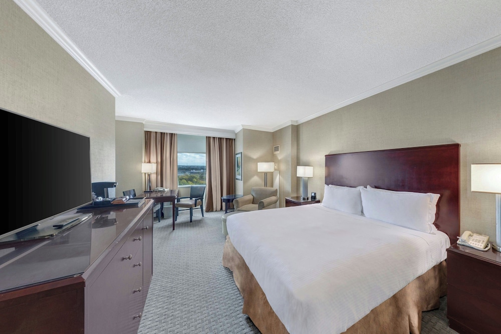 Renaissance Dallas North Hotel 10/49