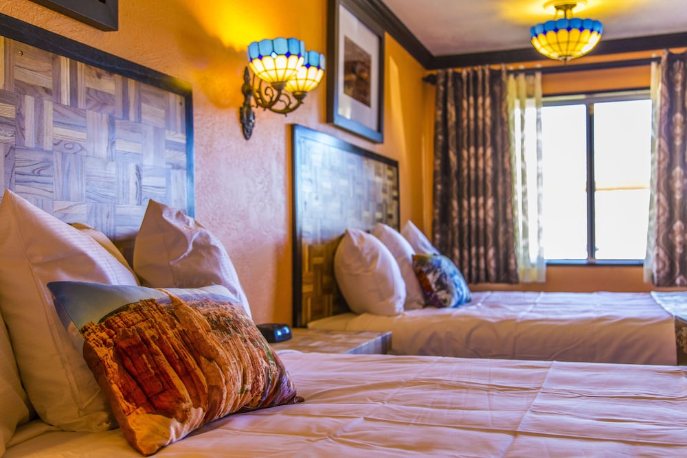 Mountain View Lodge 24/61