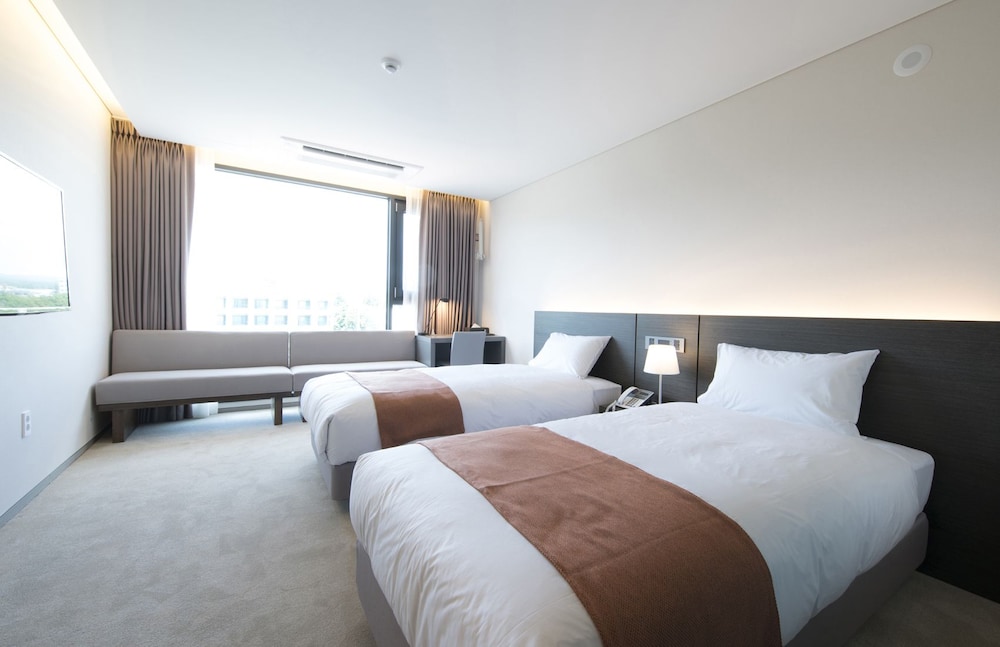 Grandmer Hotel Jeju 19/67