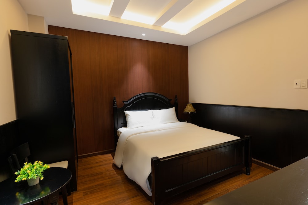 Queen Central Hotel 39/60