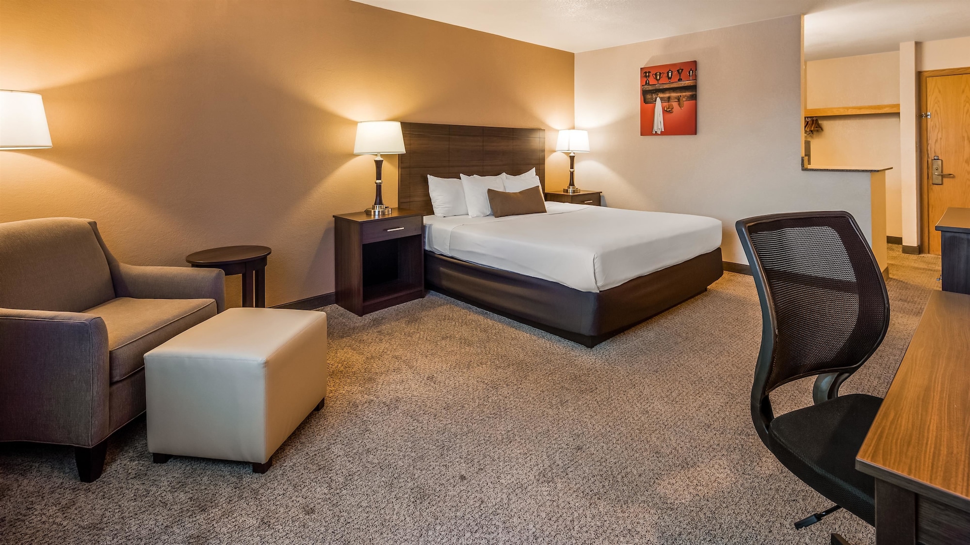 غرفة قياسية بسرير كينج، Best Western Green Bay Inn Conference Center 1/7