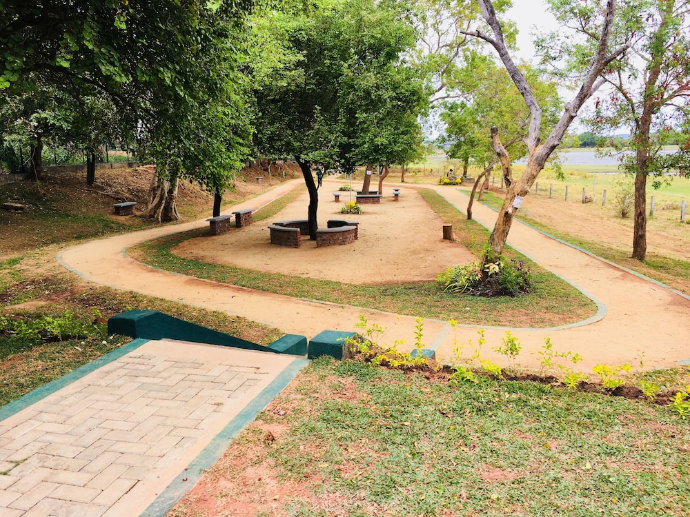 Sudu Neluma Home Stay 27/34